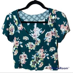 Floral Flutter Sleeve Peasant Crop Top